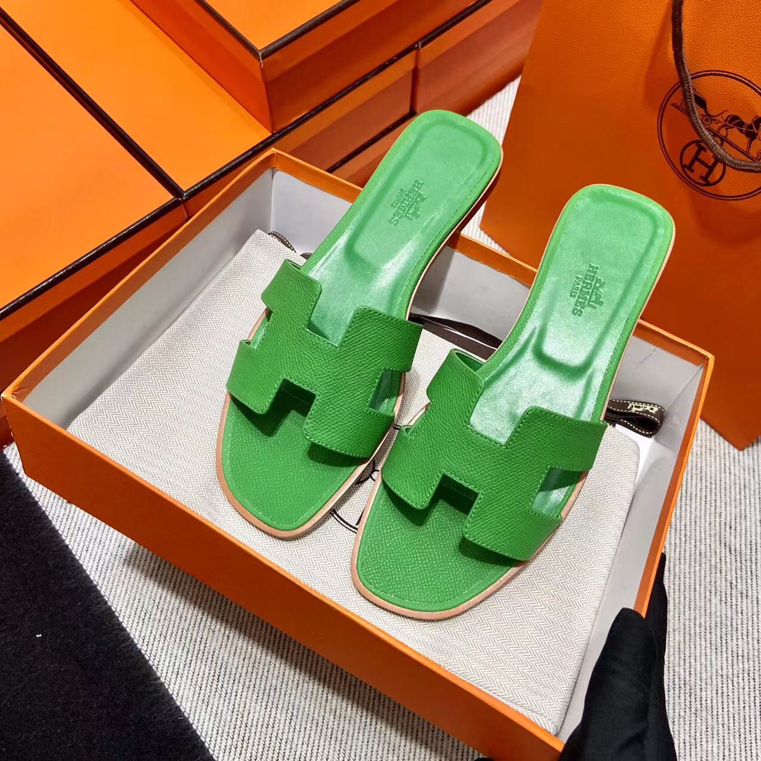 에르메스 올수공 오란 슬리퍼 샌들 앱송 135